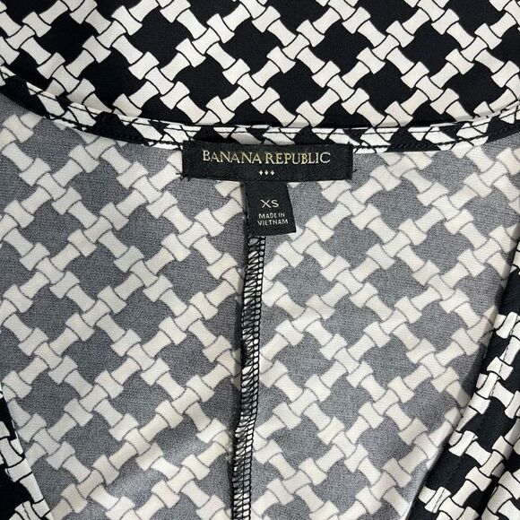 Banana Republic Side Knot Faux Wrap Sleeveless Dress Sz XS Black and White - Picture 8 of 12